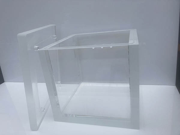 acrylic-diffuser-light-fixture